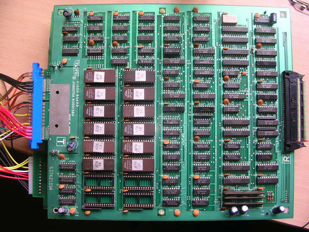 Pcb repair bubble bobble 2.jpg