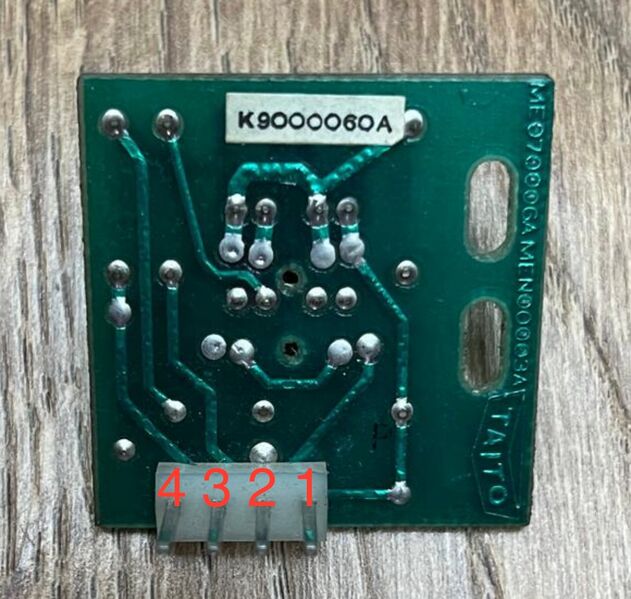 File:Taito Spinner 4pin Pinout.jpg