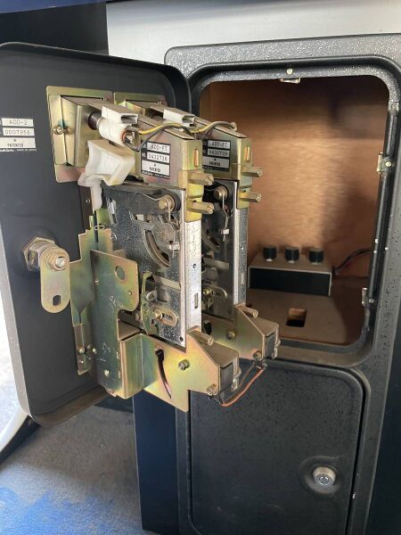 File:Neogeo tenga cab 9.jpg