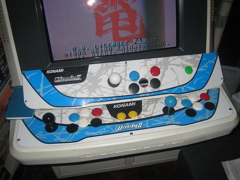 File:Konami Windy II Control Panels.jpg