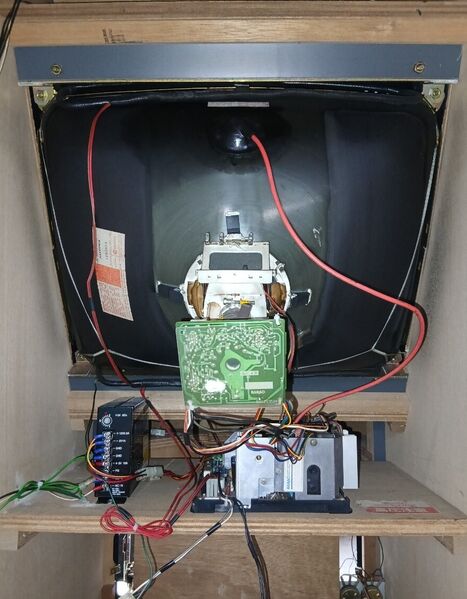 File:Konami Go 104 (back, open).jpg