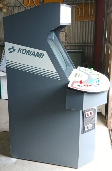 File:Konami Go 104 (left side).jpg