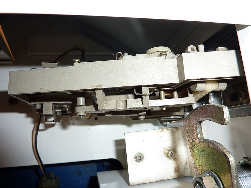 File:Sega Aero Table Coin Mech 4.jpg