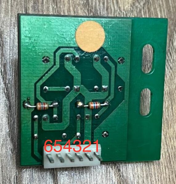 File:Taito Spinner 6pin Pinout.jpg